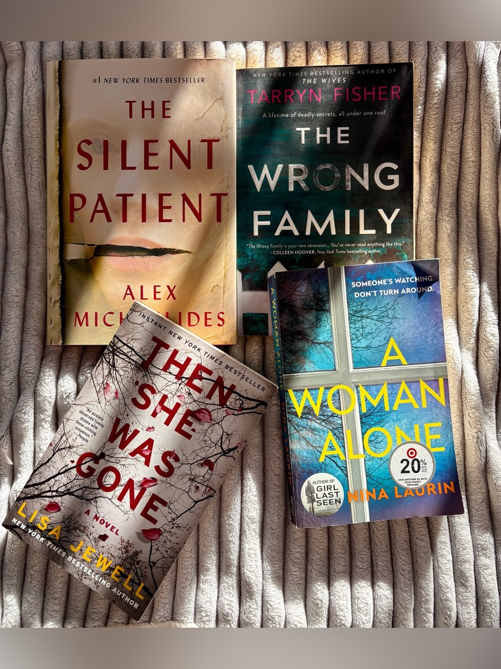 Bestselling Psychological Thriller Book Bundle Lot Silent Patient Hardcover + 3 - Picture 1 of 1